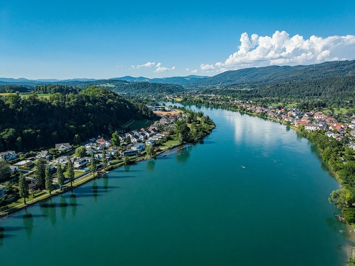 687m² building land
