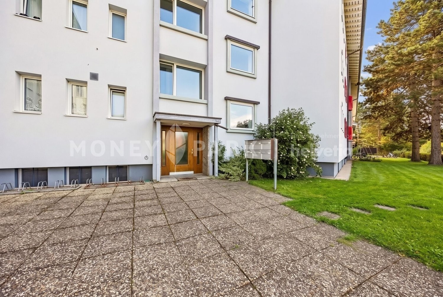 3 rooms apartment