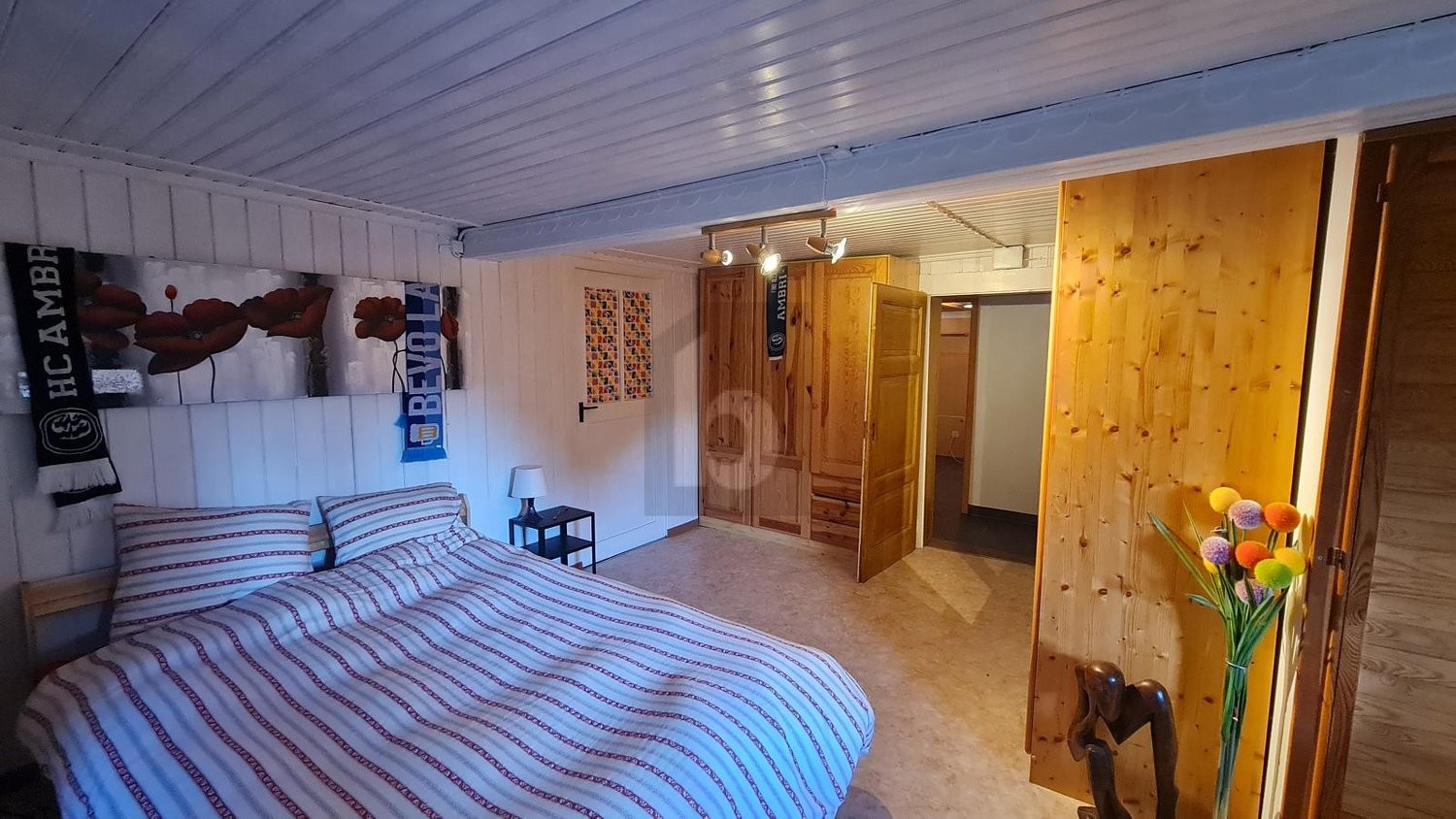 7-Zimmer-Chalet, Foto 3 von 4