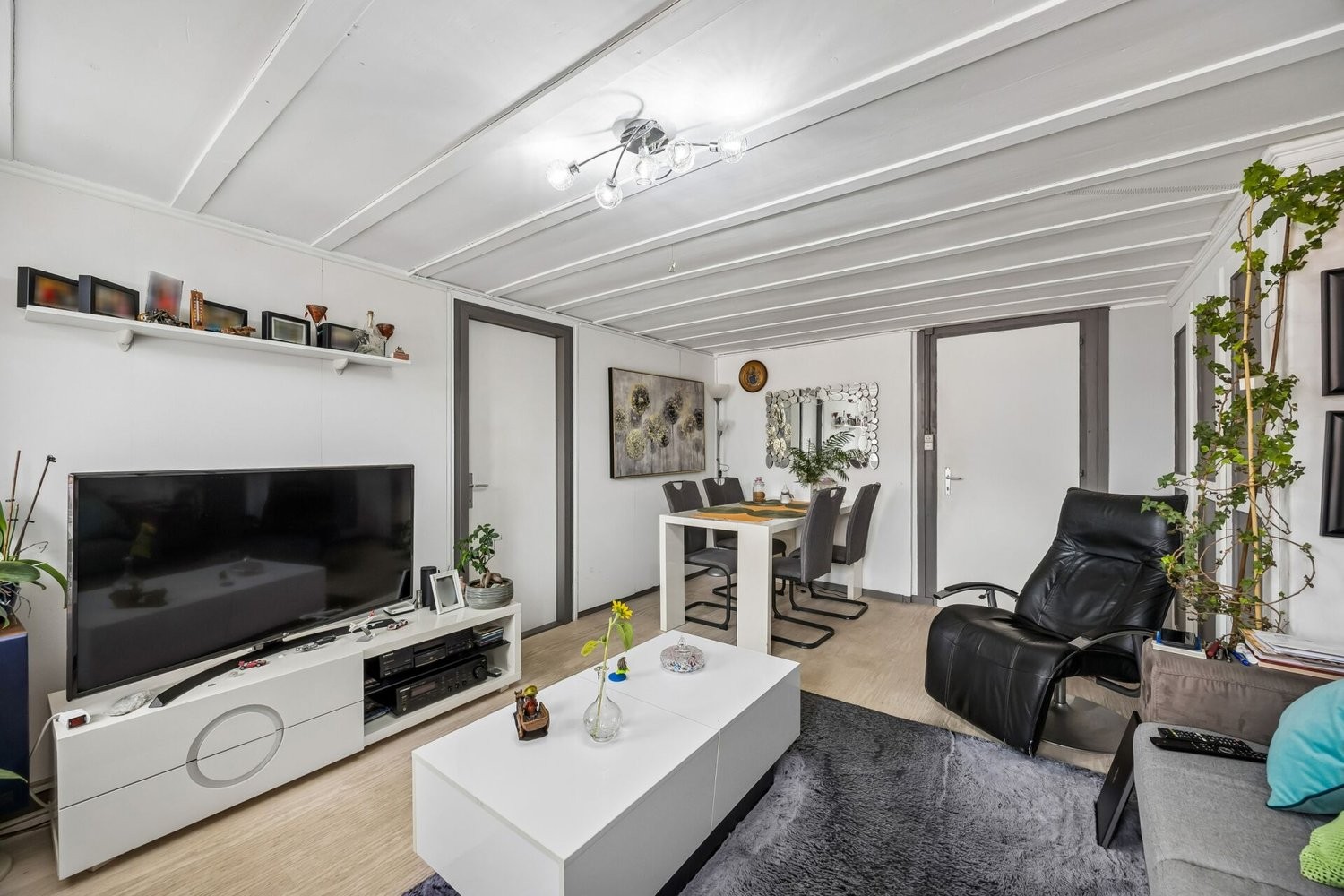 Casa duplex di 8 locali, foto 4 di 10