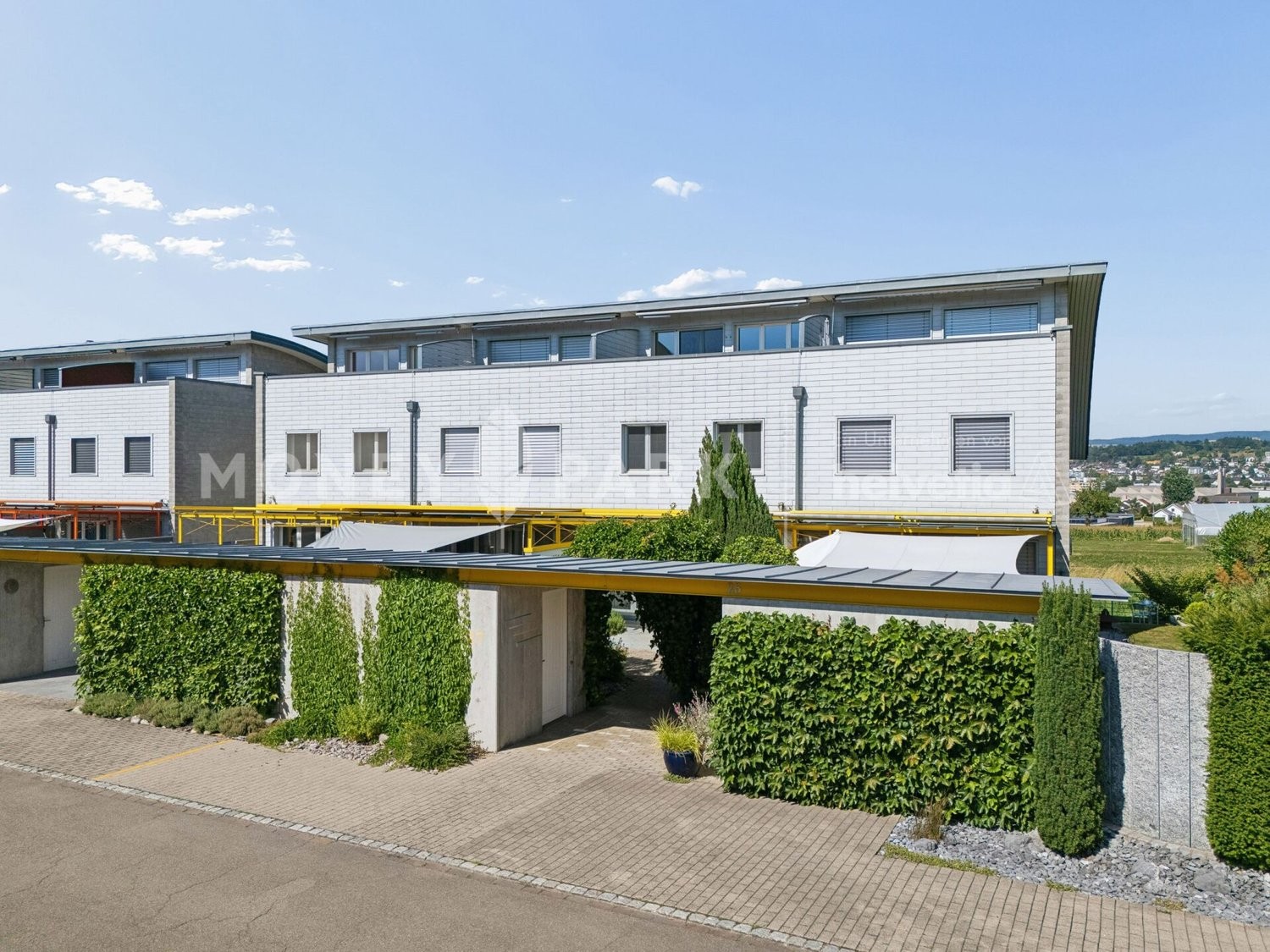 6 ½ rooms row house, Foto 1 von 10