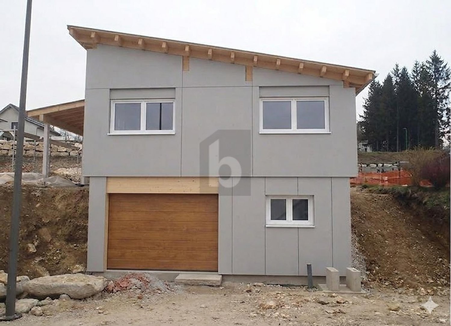 4 rooms single house