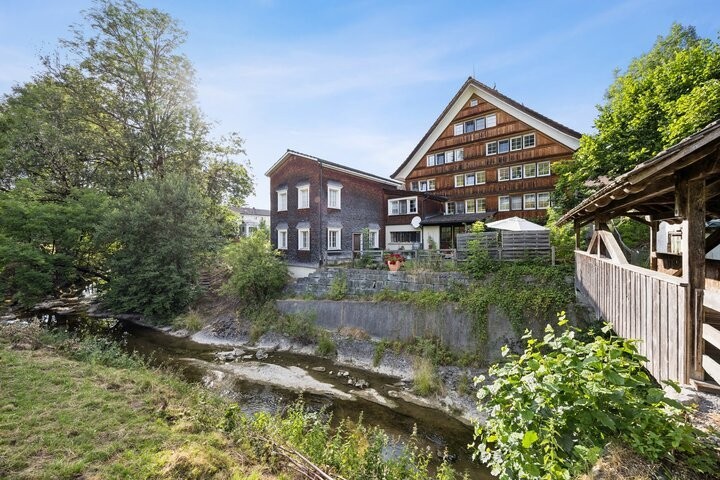 Multi family house, Foto 1 von 8