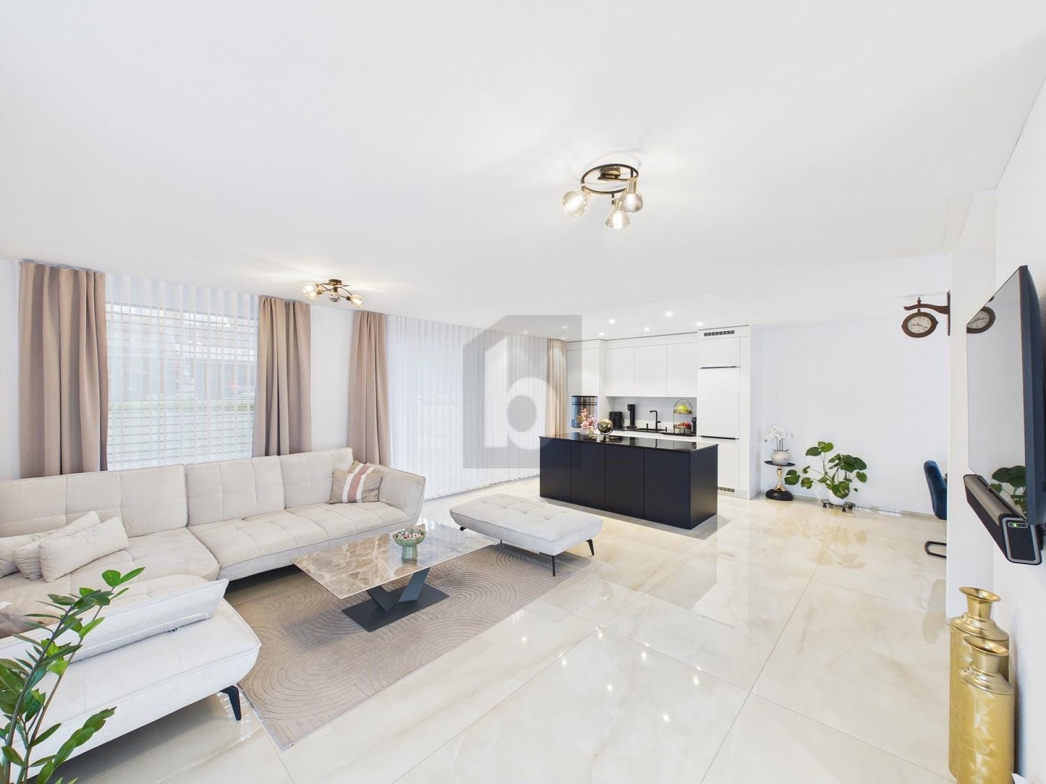 5 ½ rooms duplex house, Foto 1 von 4