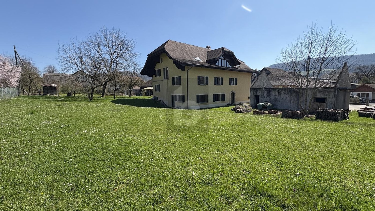 Casa singola di 9 ½ locali