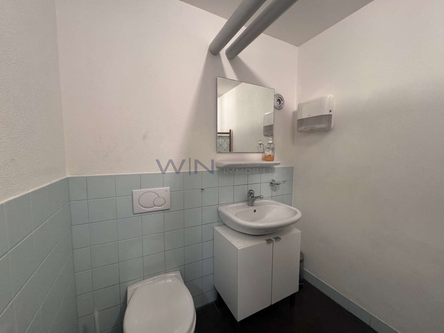 35m² office