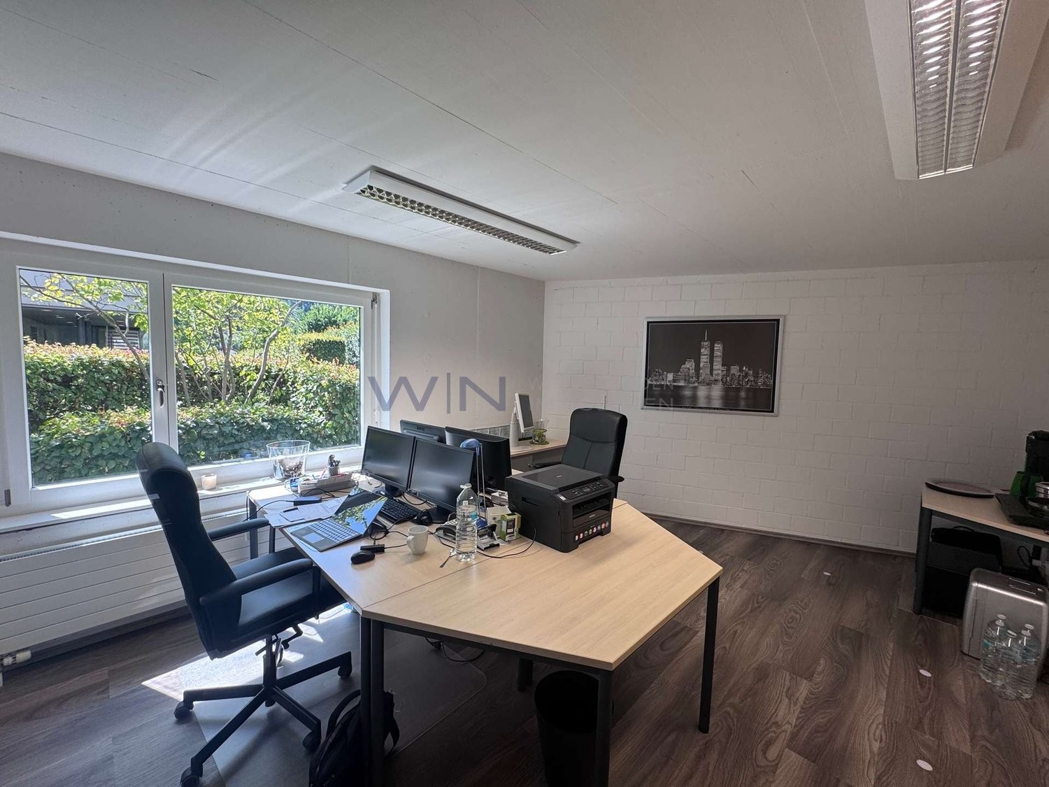 35m² office