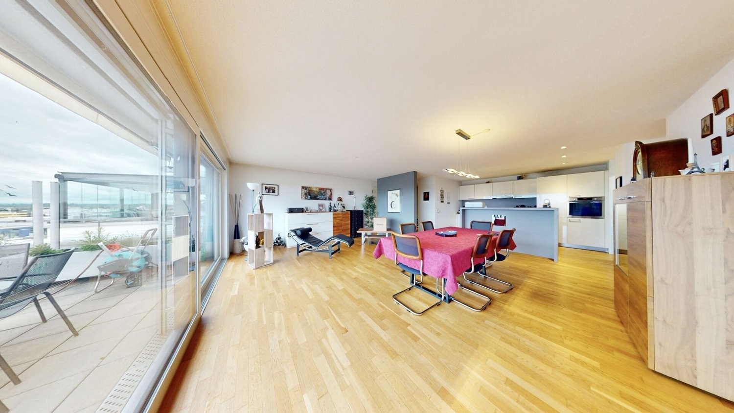 5 ½ rooms terrace house, Foto 3 von 8