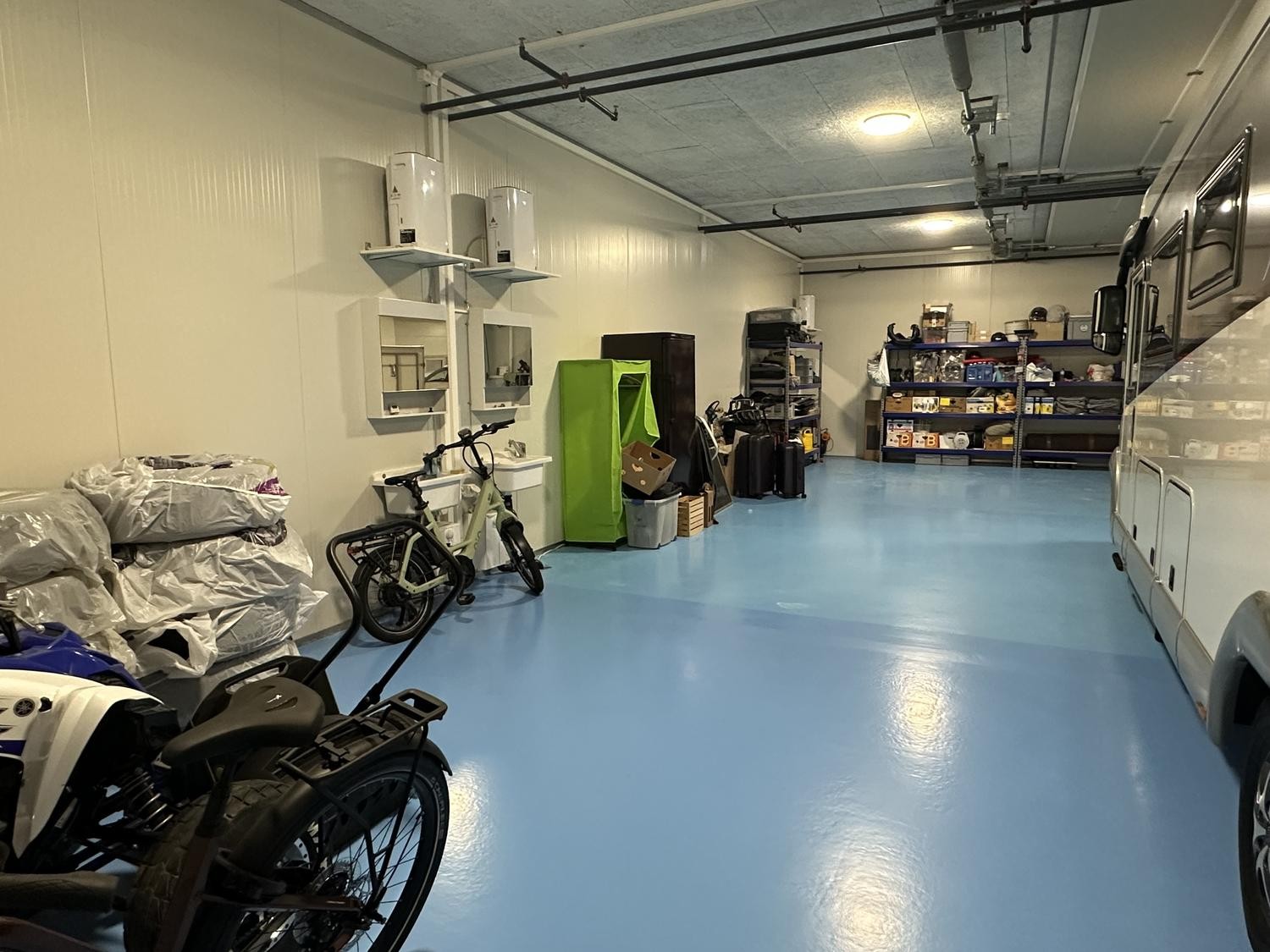 101m² commercial