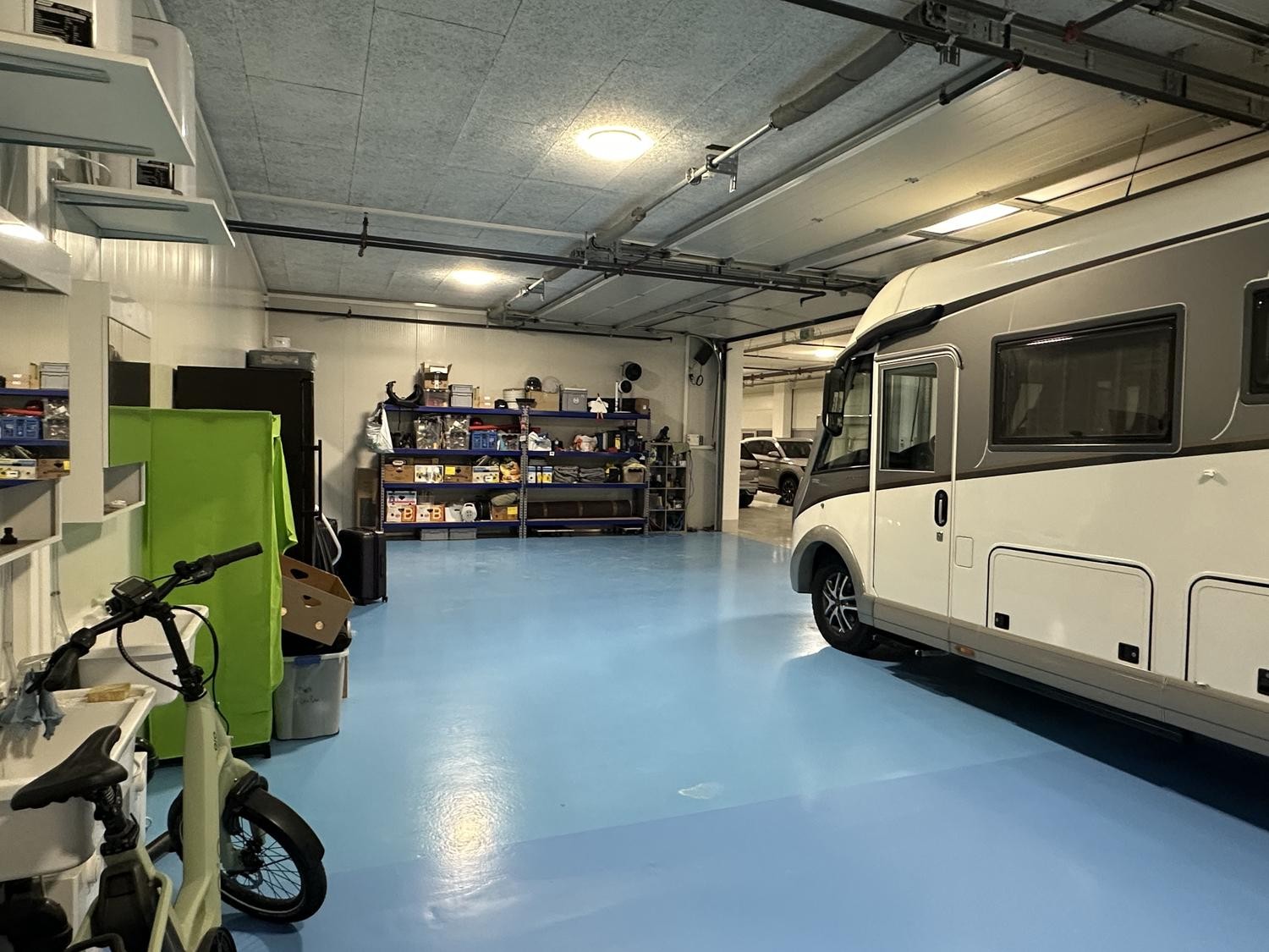 101m² commercial