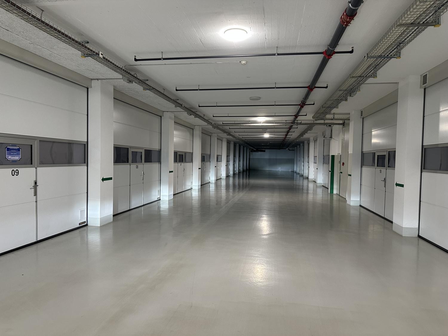 101m² commercial