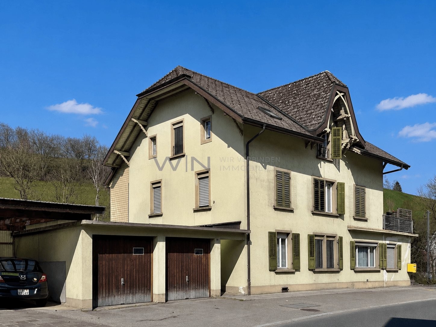 Casa multifamiliare di 14 ½ locali, foto 8 di 9