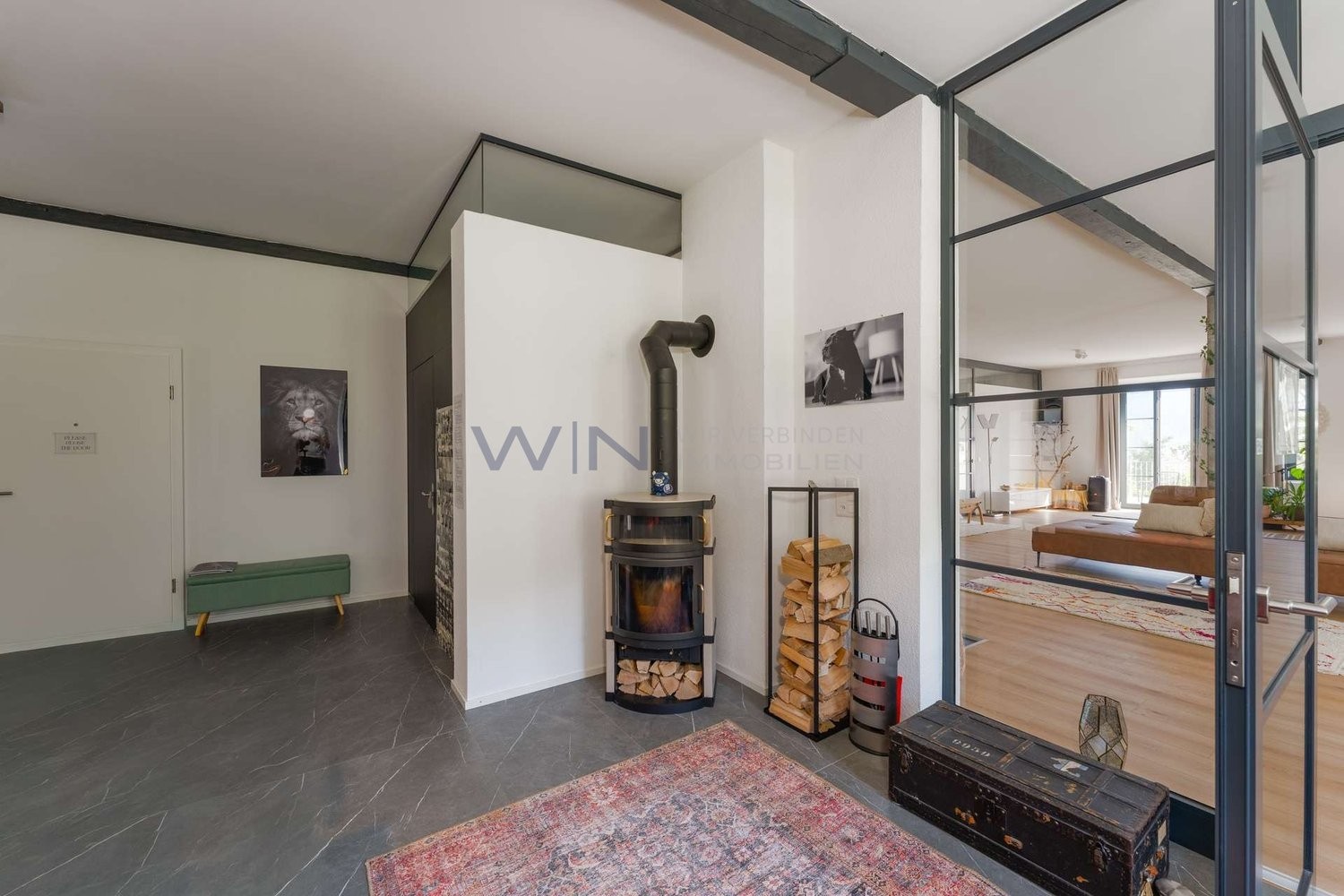 12 ½ rooms single house