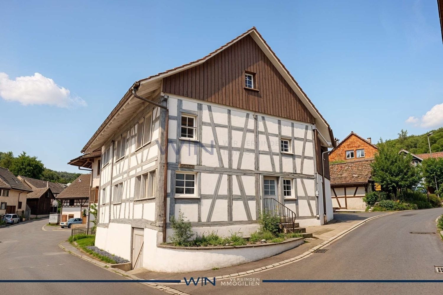 7 ½ rooms multi family house