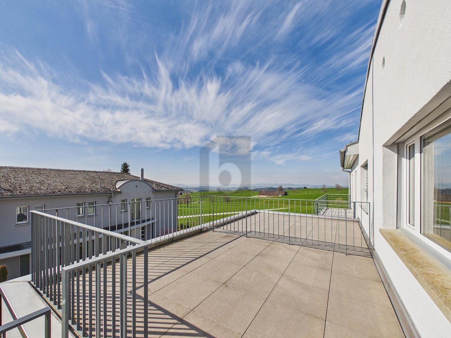 5 ½ rooms duplex house, photo 2 of 4