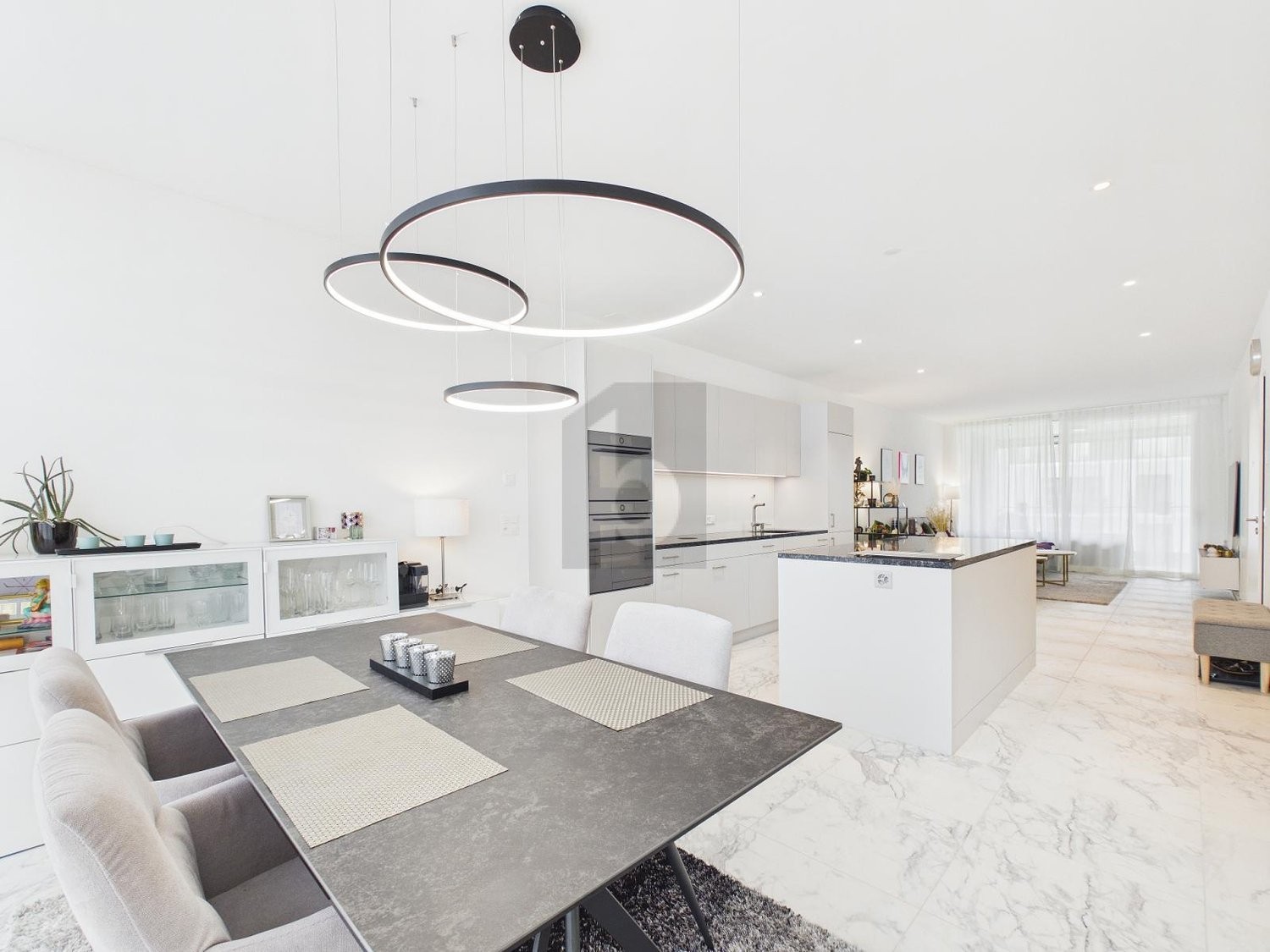 5 ½ rooms apartment