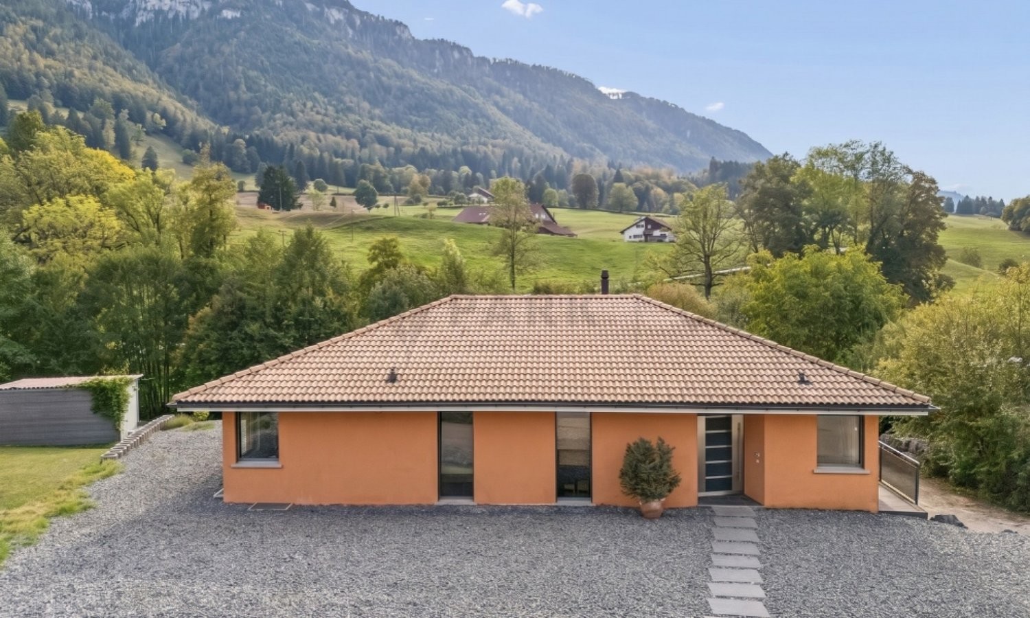 5 rooms single house, Foto 2 von 10
