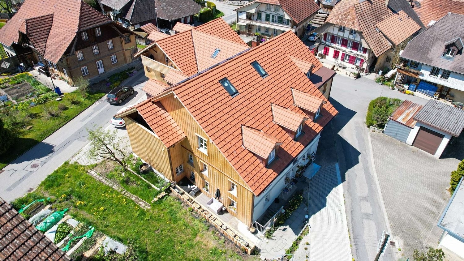 11 rooms multi family house, Foto 3 von 10
