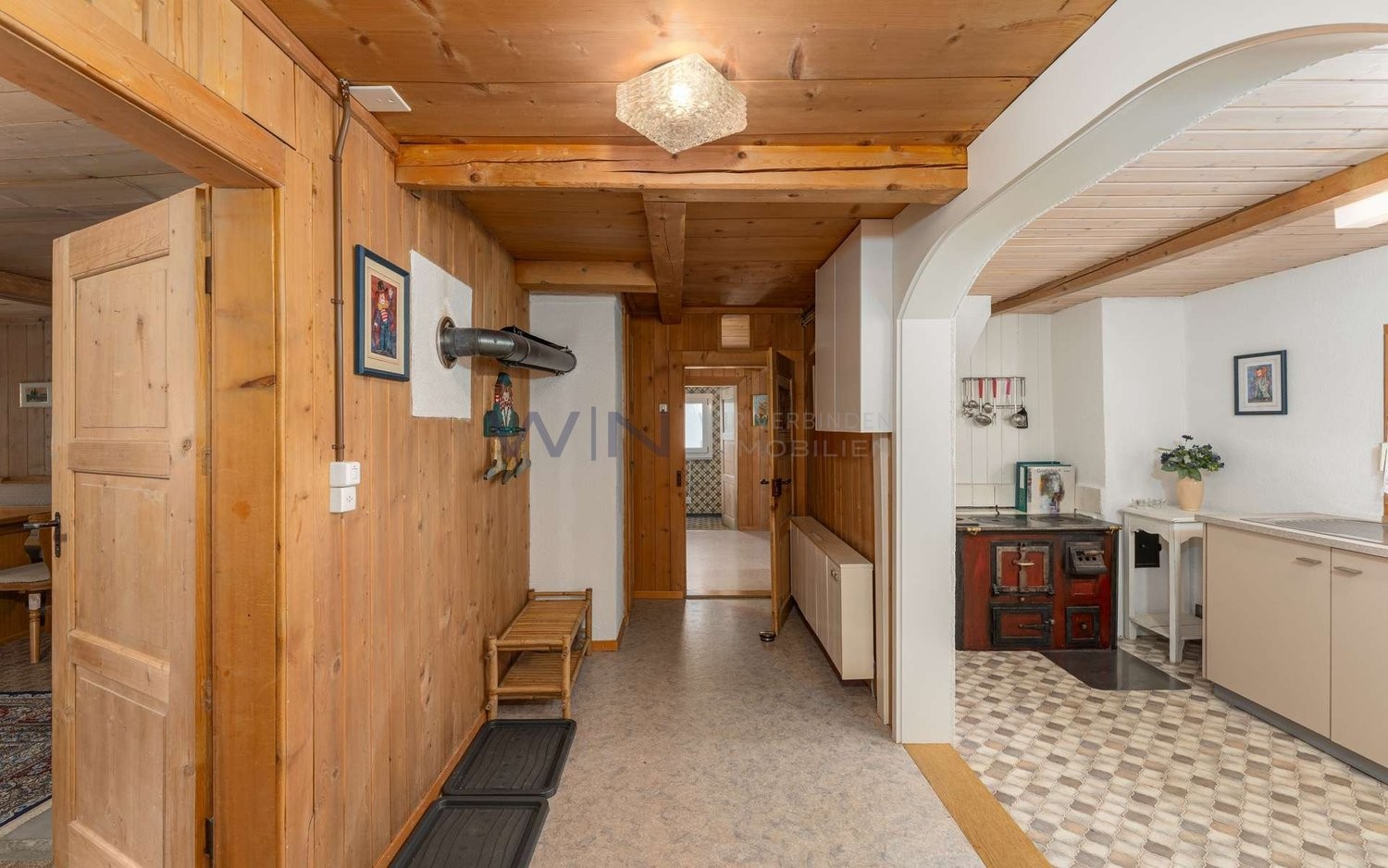 9 rooms multi family house, Foto 9 von 10