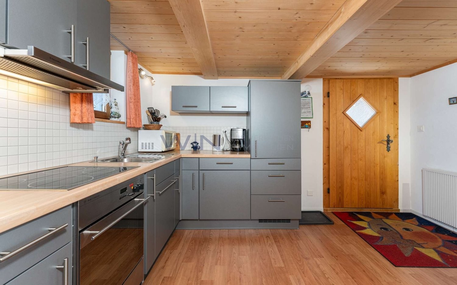 9 rooms multi family house, Foto 8 von 10