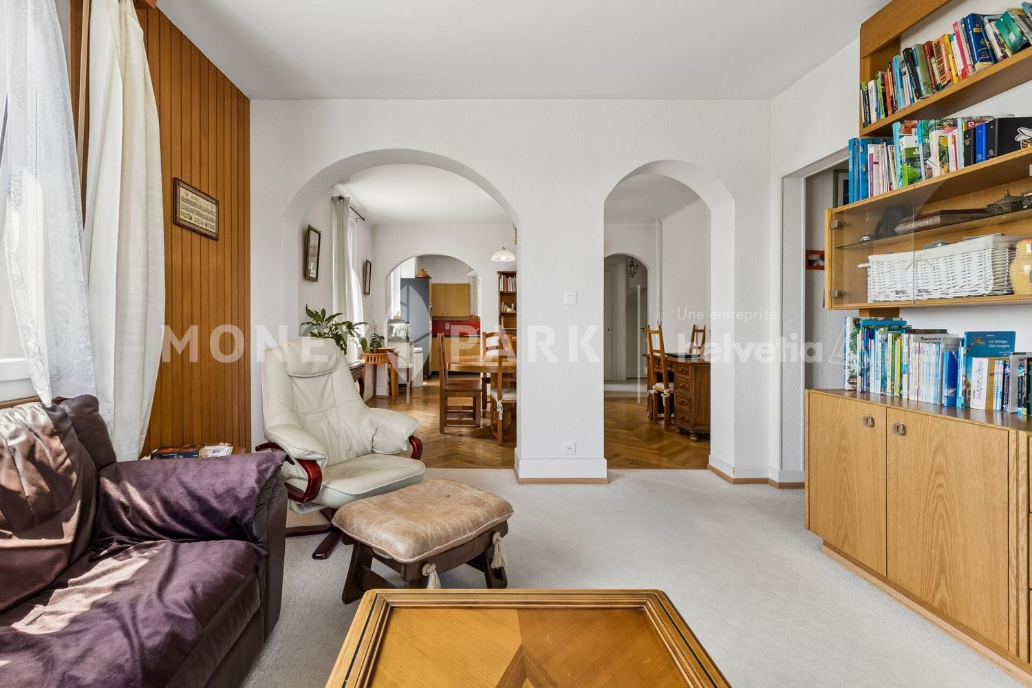 8 Zimmer Einfamilienhaus