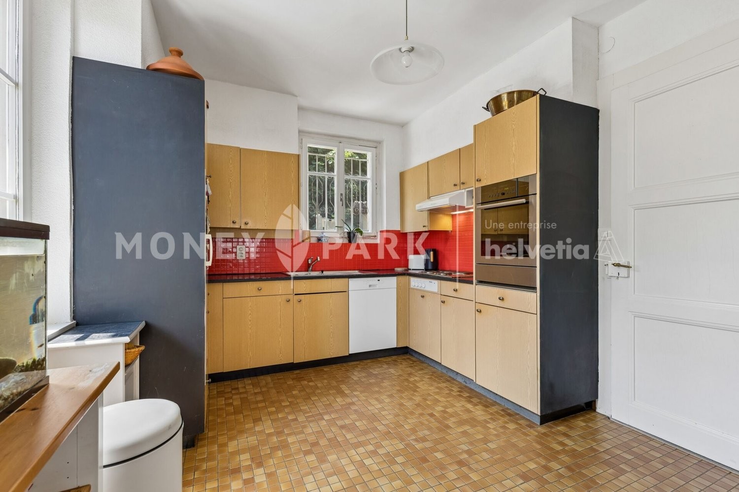 8 Zimmer Einfamilienhaus