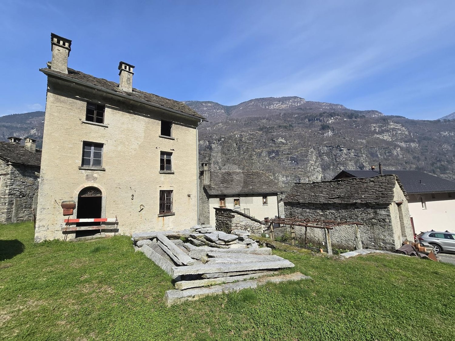 5 Zimmer Einfamilienhaus, Foto 1 von 4